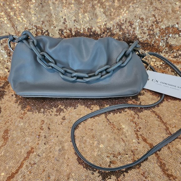 Expressions Handbags - 🦩NWT Gray Vegan Leather Small Handbag